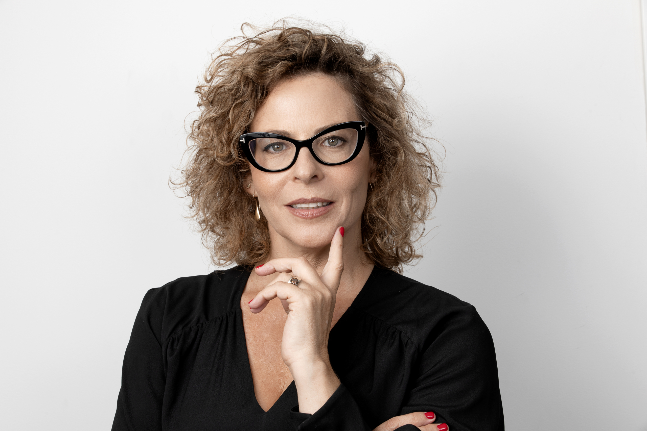 Picture of Yifat Anzelevich, founder and CEO of Clique